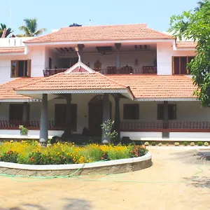 Shore Homestay