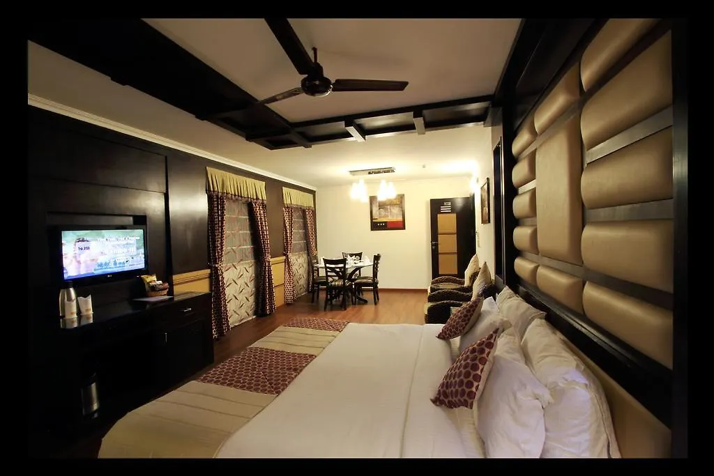 ***  Hotel Southgate Delhi New Delhi India